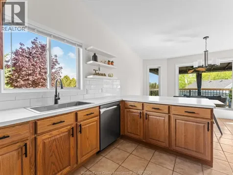 978 Wride Avenue Kingsville ON N9Y 4B7