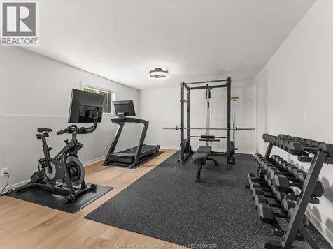 978 Wride Avenue Kingsville ON N9Y 4B7