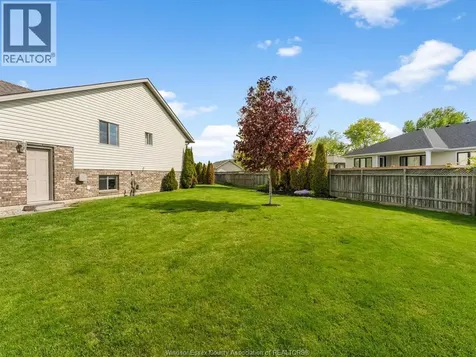 978 Wride Avenue Kingsville ON N9Y 4B7
