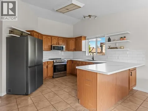 978 Wride Avenue Kingsville ON N9Y 4B7