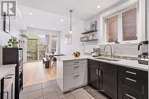 81 Anderson Street Ottawa ON K1R 6T6
