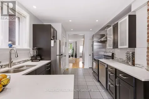 81 Anderson Street Ottawa ON K1R 6T6