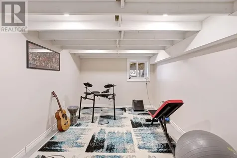 81 Anderson Street Ottawa ON K1R 6T6