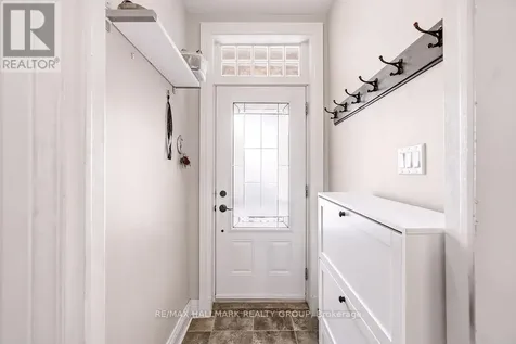 81 Anderson Street Ottawa ON K1R 6T6