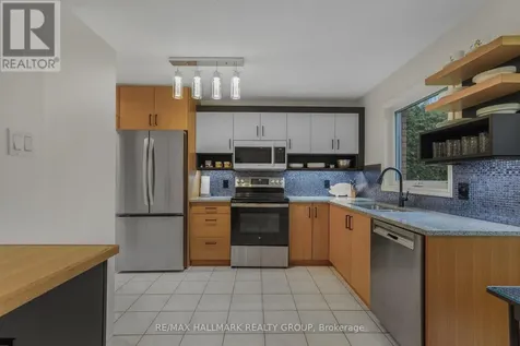 3327 Descotes Circle Clarence-rockland ON K4K 1A7