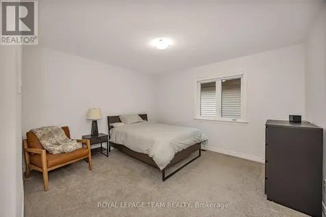 337 Serenade Crescent Ottawa ON K1X 0B9