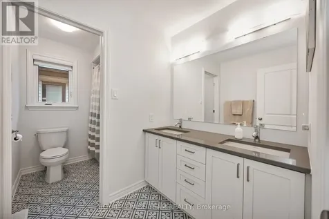 337 Serenade Crescent Ottawa ON K1X 0B9