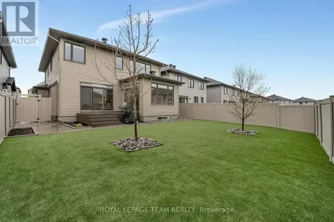337 Serenade Crescent Ottawa ON K1X 0B9