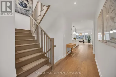 337 Serenade Crescent Ottawa ON K1X 0B9