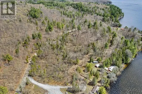 621 North Shore Rd Road Lanark Highlands ON K0G 1M0
