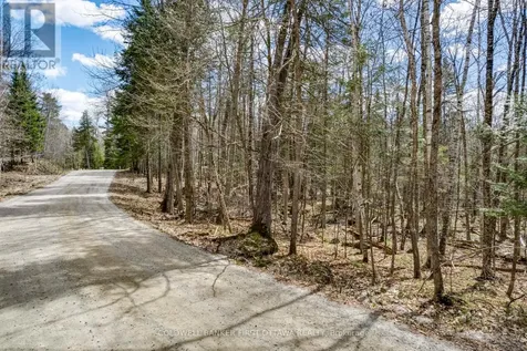 621 North Shore Rd Road Lanark Highlands ON K0G 1M0