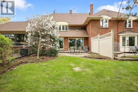 34 Chatsworth Crescent Ottawa ON K1V 9Z1