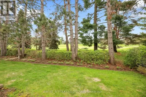 34 Chatsworth Crescent Ottawa ON K1V 9Z1