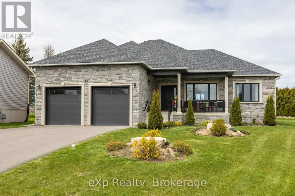 43 Country Crescent Meaford ON N4L 1L7