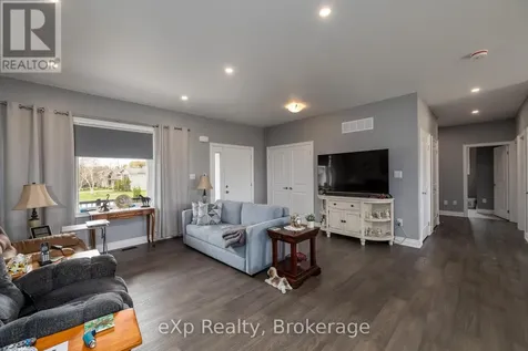 43 Country Crescent Meaford ON N4L 1L7