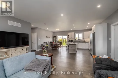43 Country Crescent Meaford ON N4L 1L7