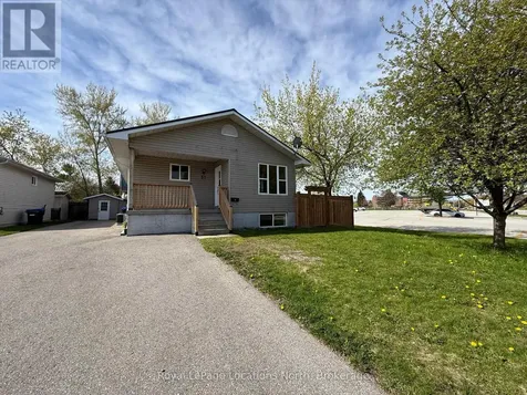 51 Raglan Street Collingwood ON L9Y 4Y6