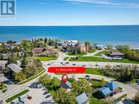 51 Raglan Street Collingwood ON L9Y 4Y6