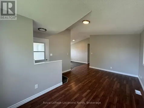 51 Raglan Street Collingwood ON L9Y 4Y6