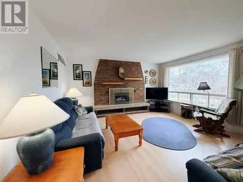 714 River Drive Kenora ON P9N 1J6