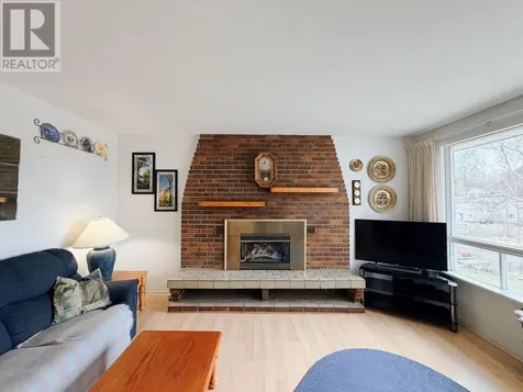 714 River Drive Kenora ON P9N 1J6