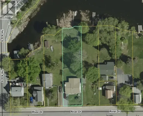 714 River Drive Kenora ON P9N 1J6