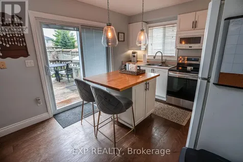 24 Lovell Crescent Brantford ON N3T 6P3