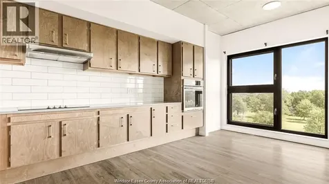 3100 Meadowbrook Windsor ON N8T 0B5