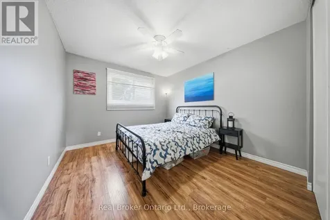 32 Mowat Boulevard Kitchener ON N2E 1X4