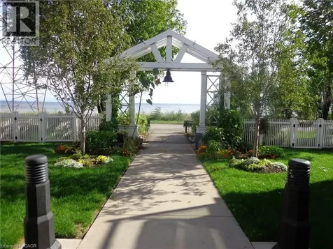 337 Beach Boulevard Hamilton ON L8H 6W4