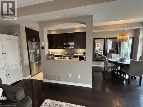 45 Candlewood Court Stoney Creek ON L8J 0C4