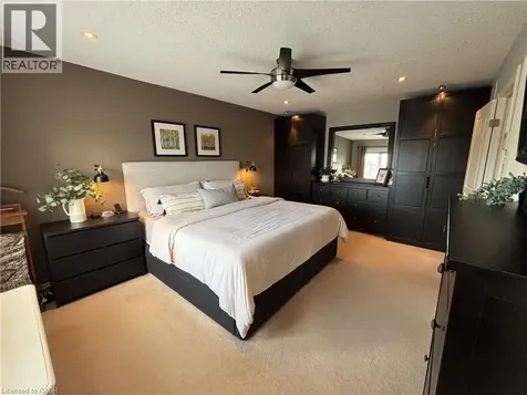45 Candlewood Court Stoney Creek ON L8J 0C4