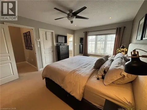 45 Candlewood Court Stoney Creek ON L8J 0C4