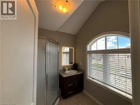 45 Candlewood Court Stoney Creek ON L8J 0C4