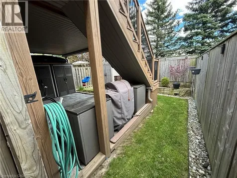 45 Candlewood Court Stoney Creek ON L8J 0C4