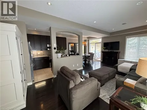 45 Candlewood Court Stoney Creek ON L8J 0C4
