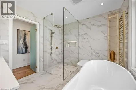 2252 Dewsbury Drive Oakville ON L6M 0A6