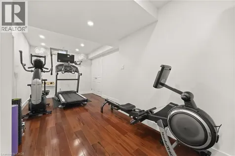 2252 Dewsbury Drive Oakville ON L6M 0A6