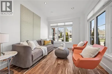 2252 Dewsbury Drive Oakville ON L6M 0A6
