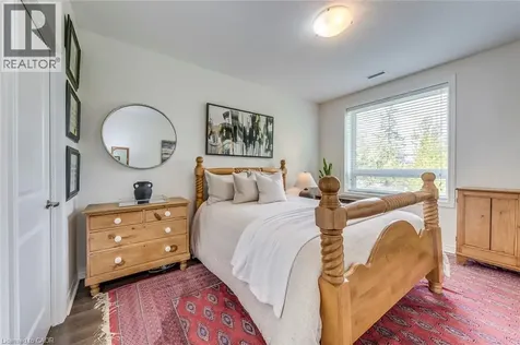 33 Whitmer Street Milton ON L9T 8P9