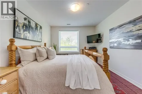 33 Whitmer Street Milton ON L9T 8P9
