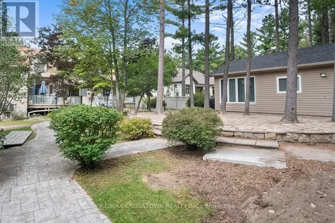 61 Earl Street Wasaga Beach ON L9Z 2M6
