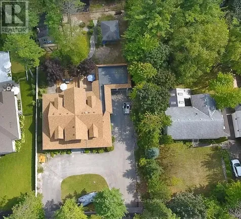61 Earl Street Wasaga Beach ON L9Z 2M6