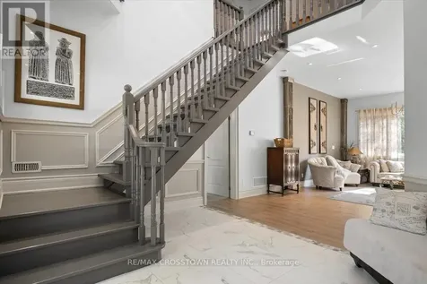 61 Earl Street Wasaga Beach ON L9Z 2M6
