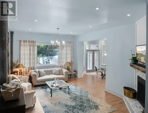61 Earl Street Wasaga Beach ON L9Z 2M6