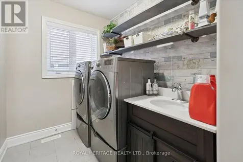 3074 Emperor Drive Orillia ON L3V 0G4