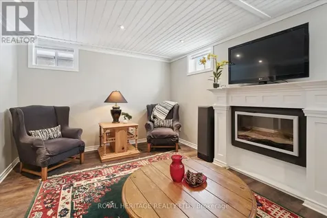3074 Emperor Drive Orillia ON L3V 0G4