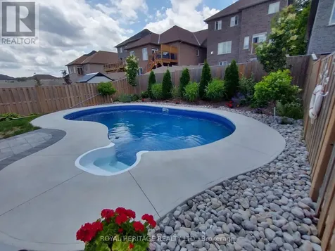 3074 Emperor Drive Orillia ON L3V 0G4