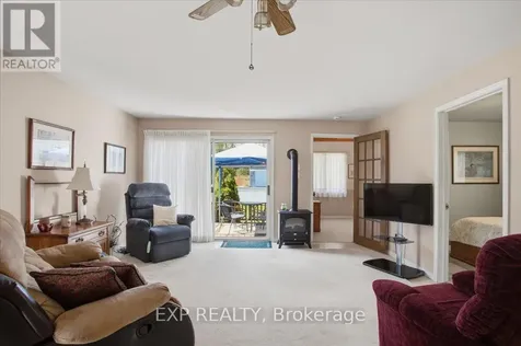 69 33rd Street North Wasaga Beach ON L9Z 2C1