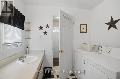69 33rd Street North Wasaga Beach ON L9Z 2C1
